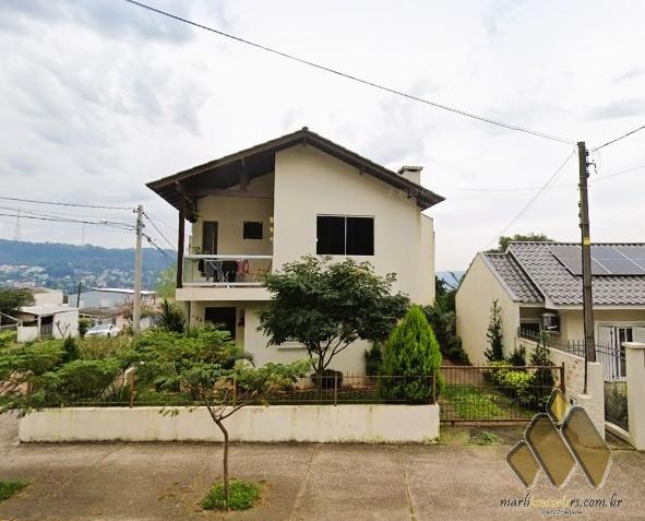Duplex de esquina no Faxinal