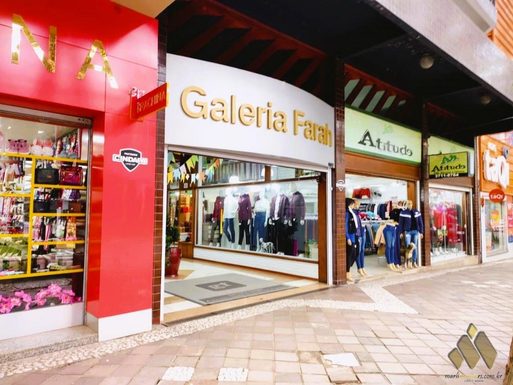 Ótima sala comercial na Galeria Farah 