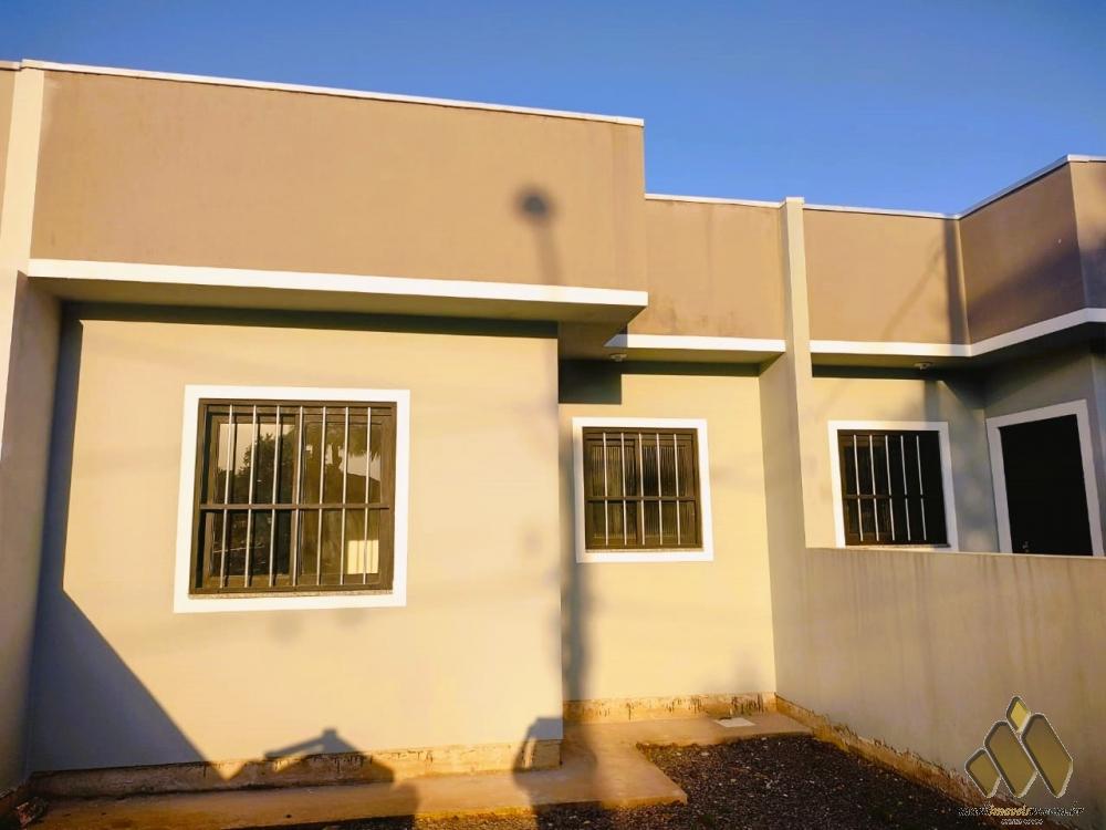 Geminada em ótima localização em Vera Cruz 
